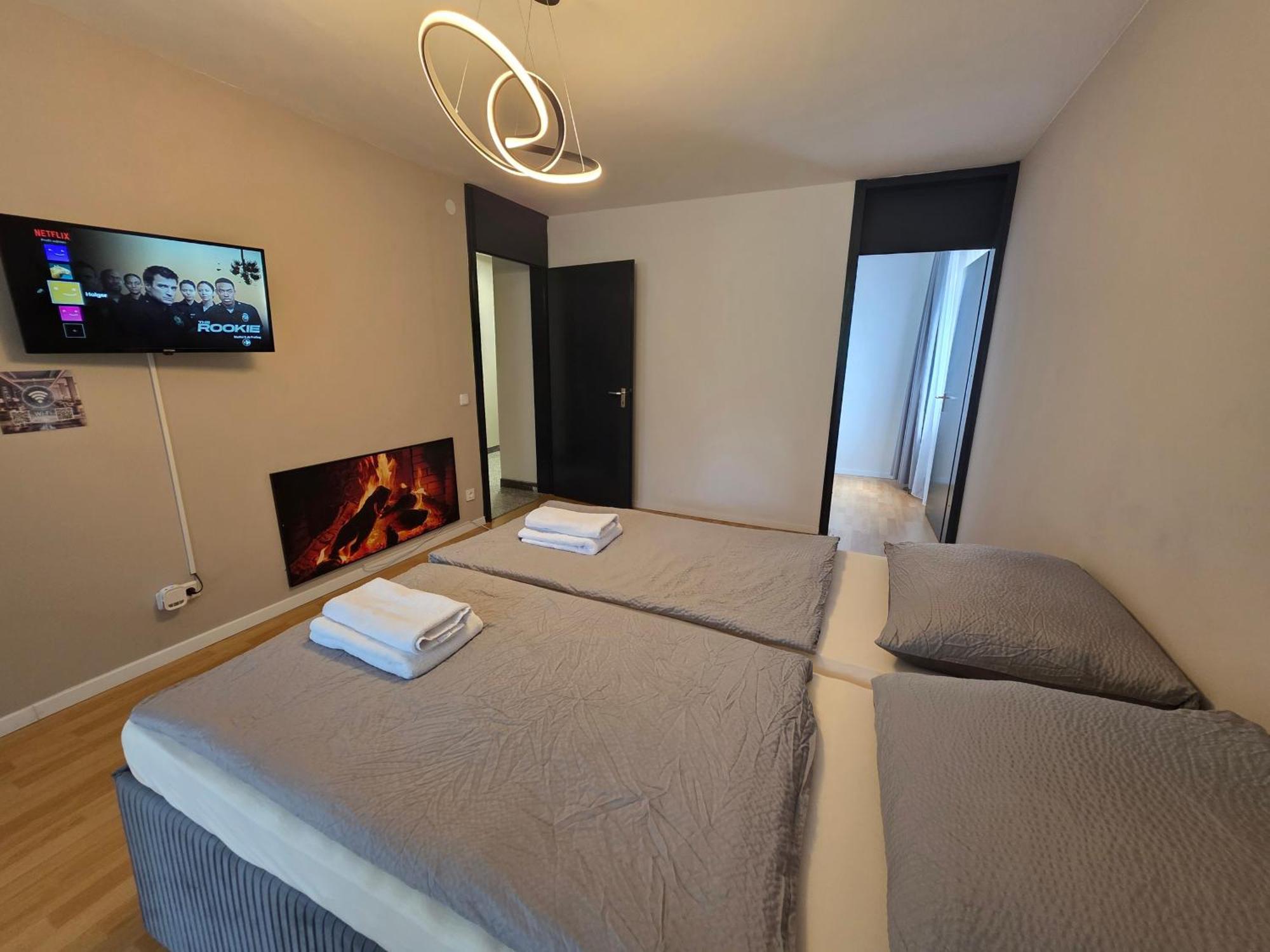 Hotel Im Natur Mit Eigene Kueche Bad Balkon Parkplatz Netflix Nürnberg Zimmer foto